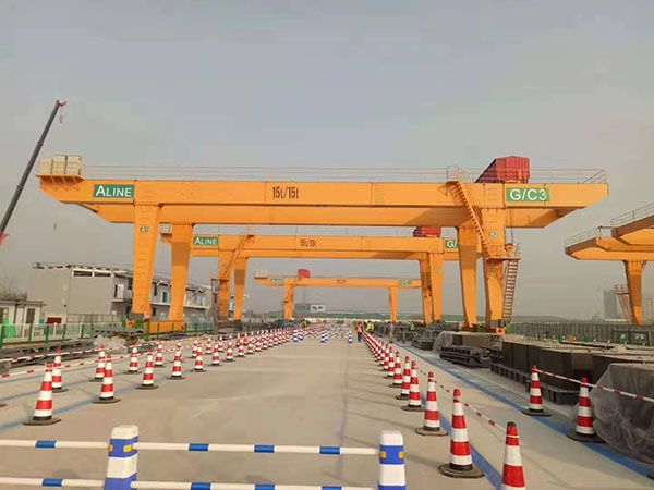 Container gantry crane